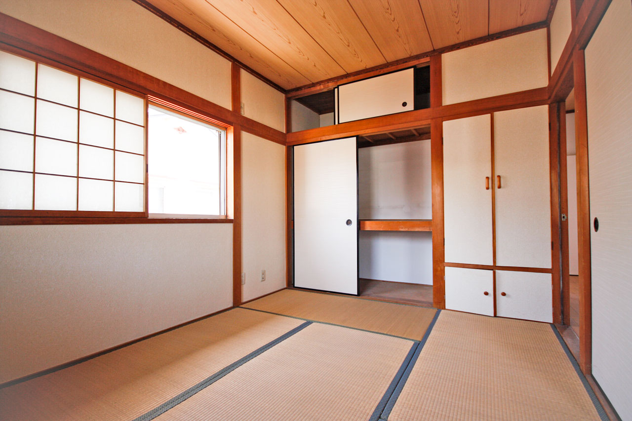 桜井市大字三輪：２階和室写真