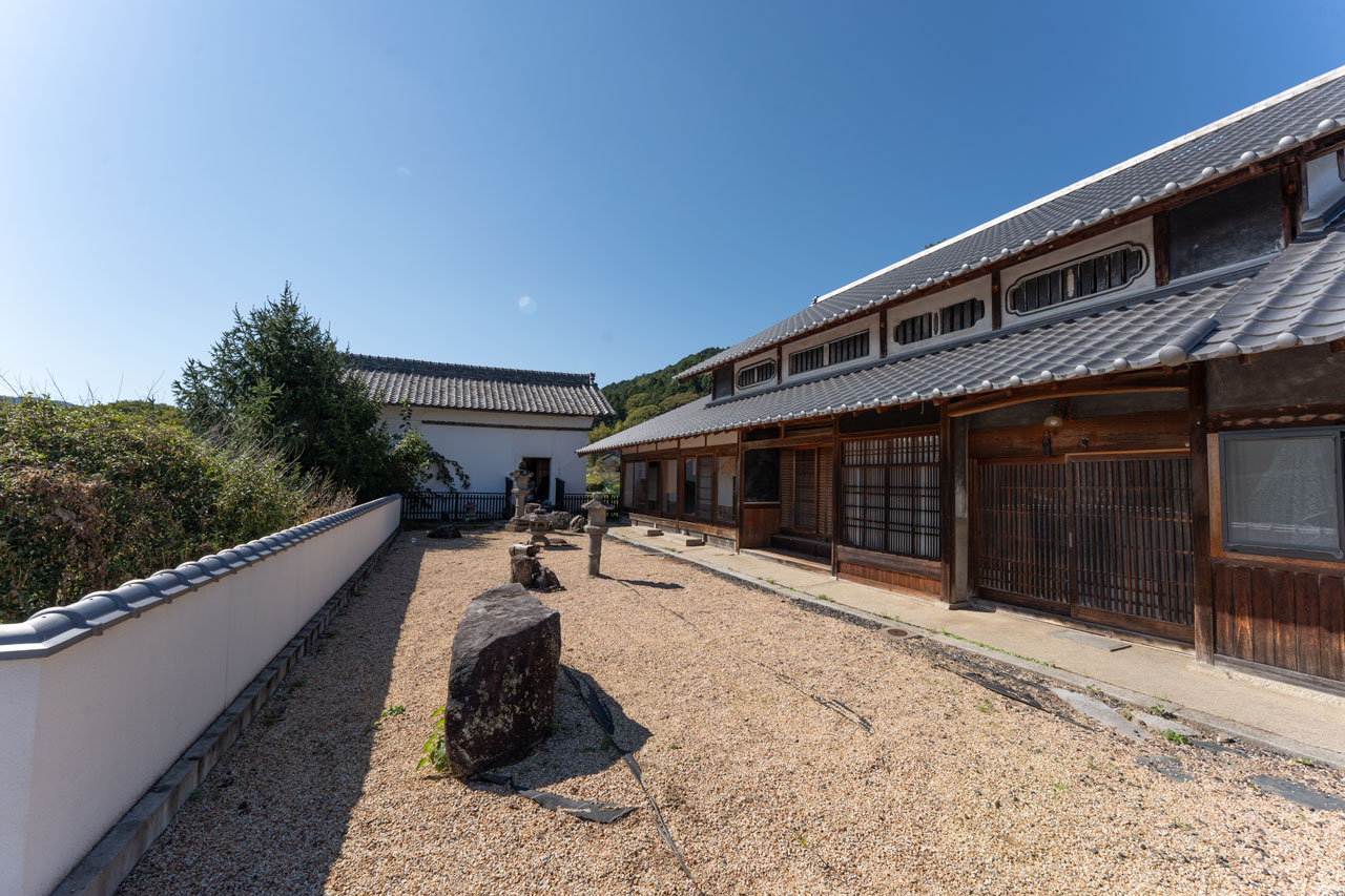 奈良県山辺郡山添村岩屋