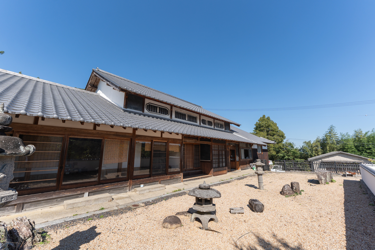 奈良県山辺郡山添村岩屋：外観全景
