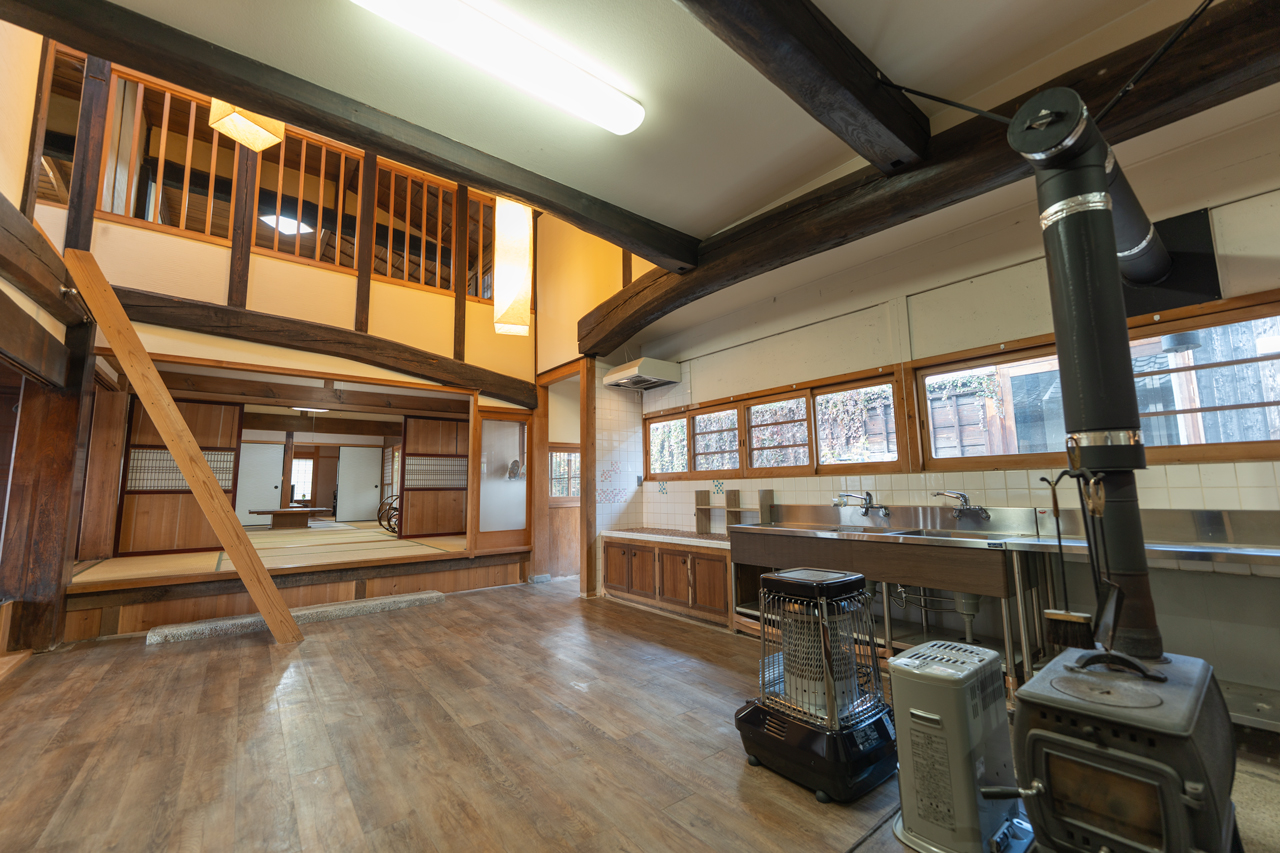 奈良県山辺郡山添村岩屋：キッチン写真