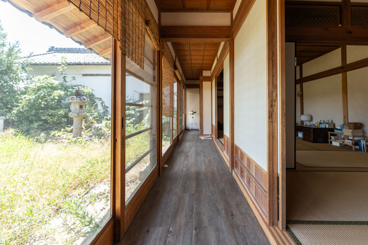 奈良県山辺郡山添村岩屋：縁側写真