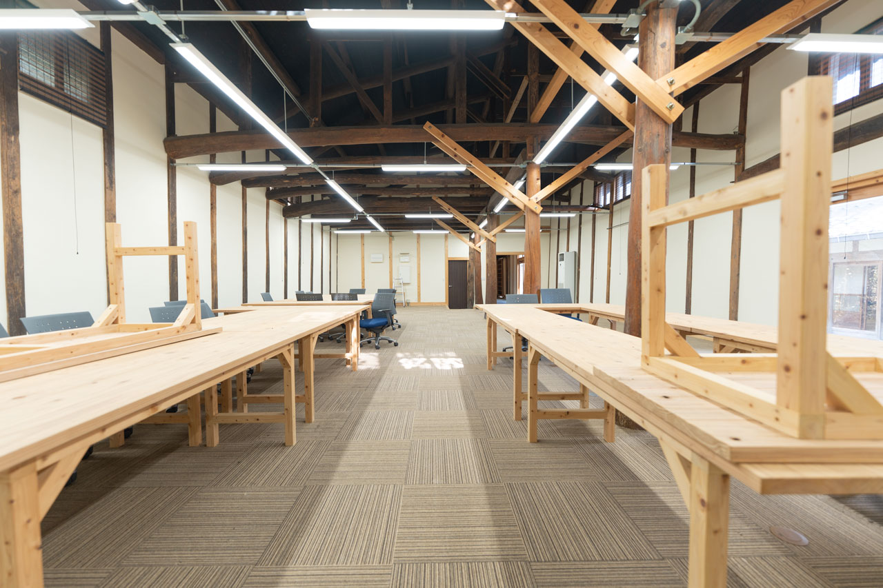 奈良県山辺郡山添村岩屋：多目的スペース