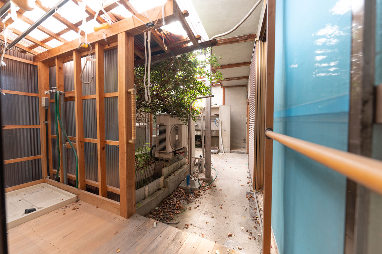 奈良県宇陀市大宇陀中新：中庭写真