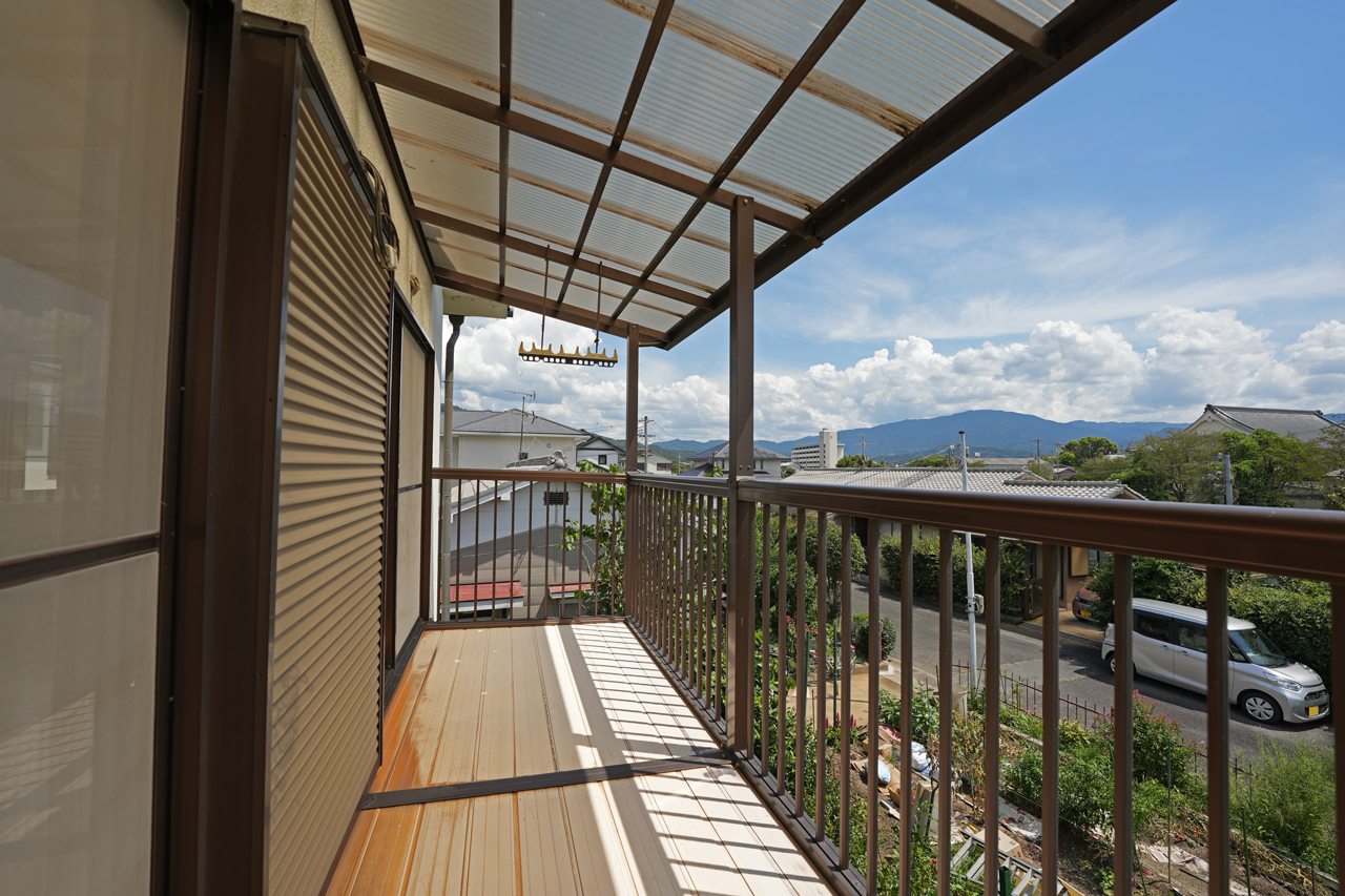 桜井市大字芝：２階主寝室写真