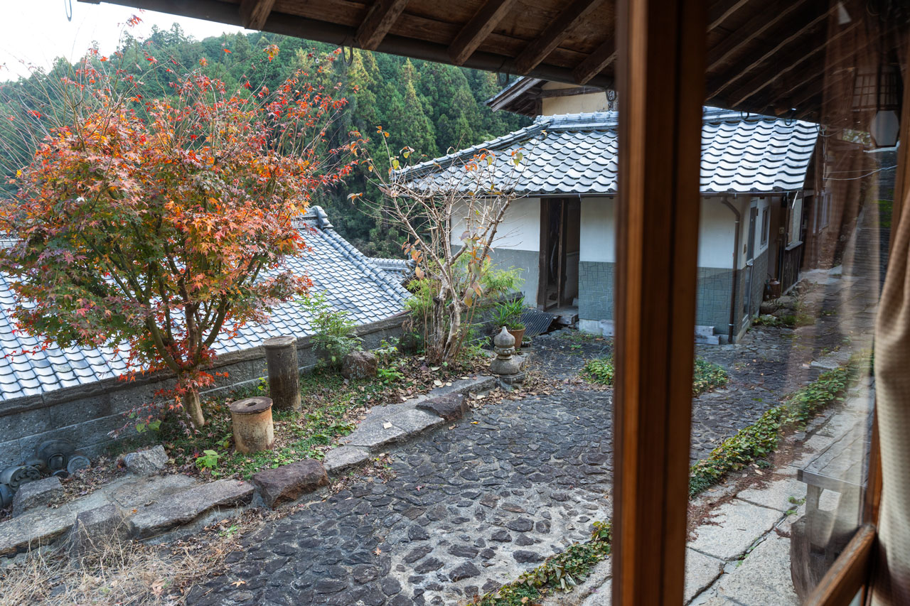 奈良市月ヶ瀬桃香野：縁側写真