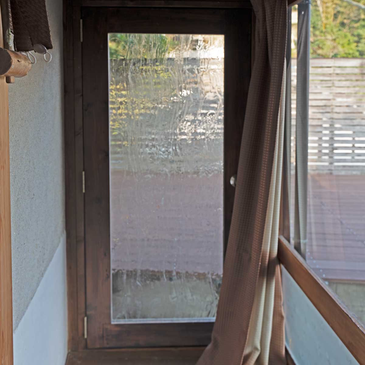 奈良市月ヶ瀬桃香野：すりガラス写真