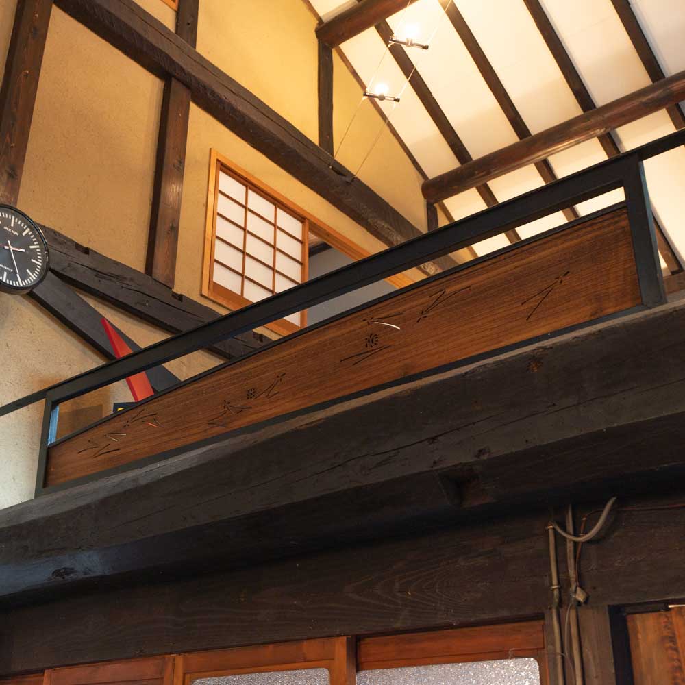 奈良市月ヶ瀬桃香野：土間写真