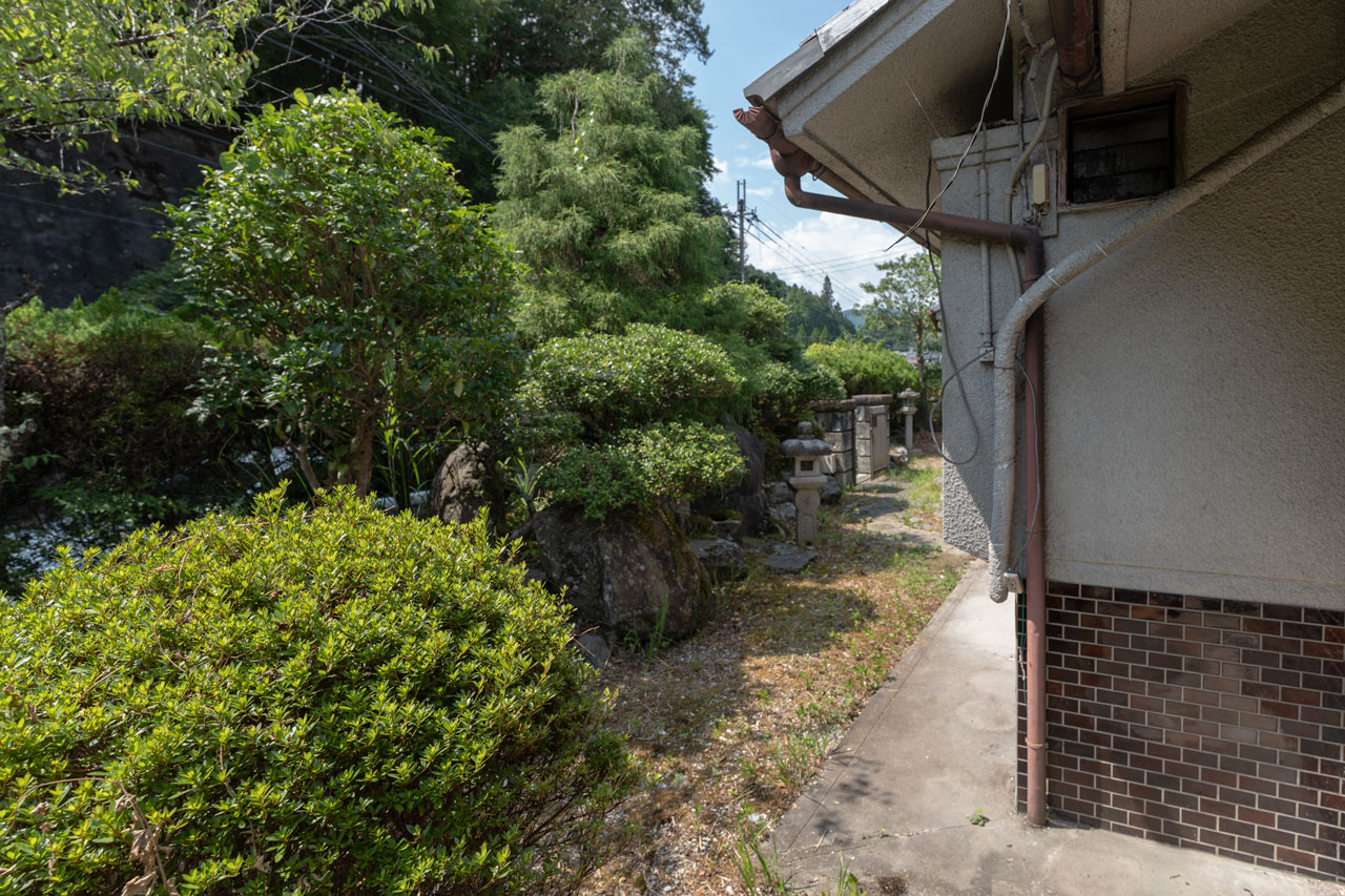 宇陀市大宇陀関戸：お庭