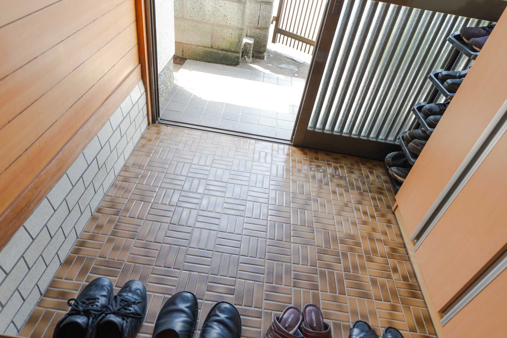 桜井市大字高田：玄関